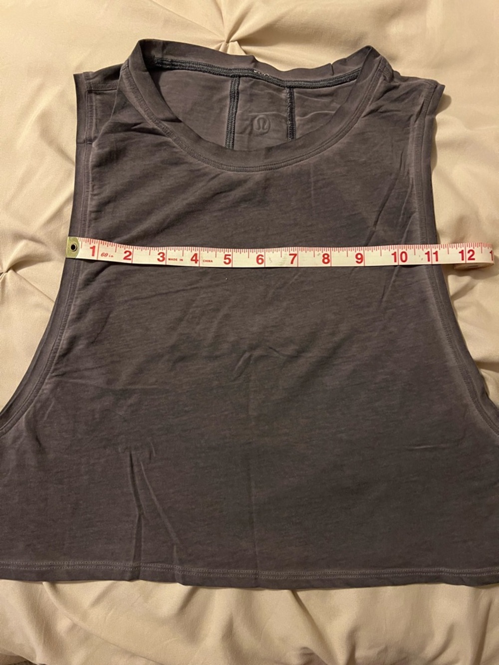 Lululemon muscle tank - Picture 4 of 6